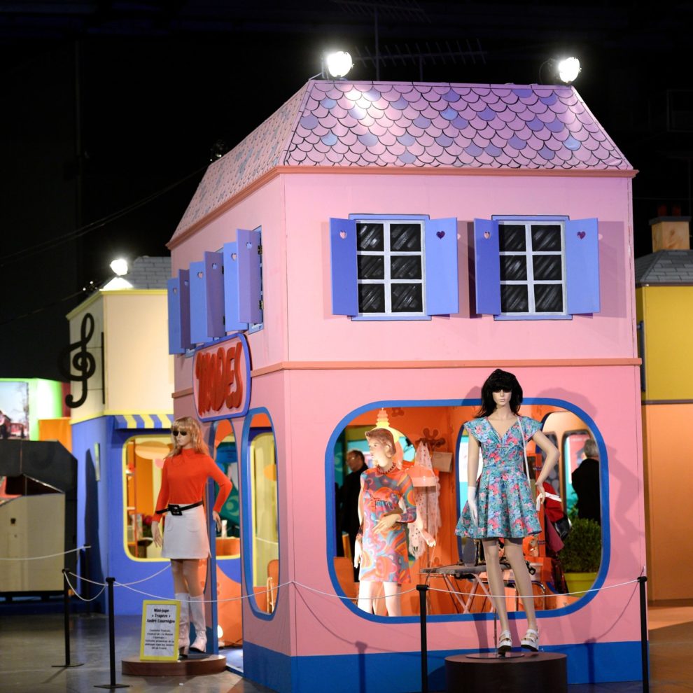 Exposition événement les Sixties